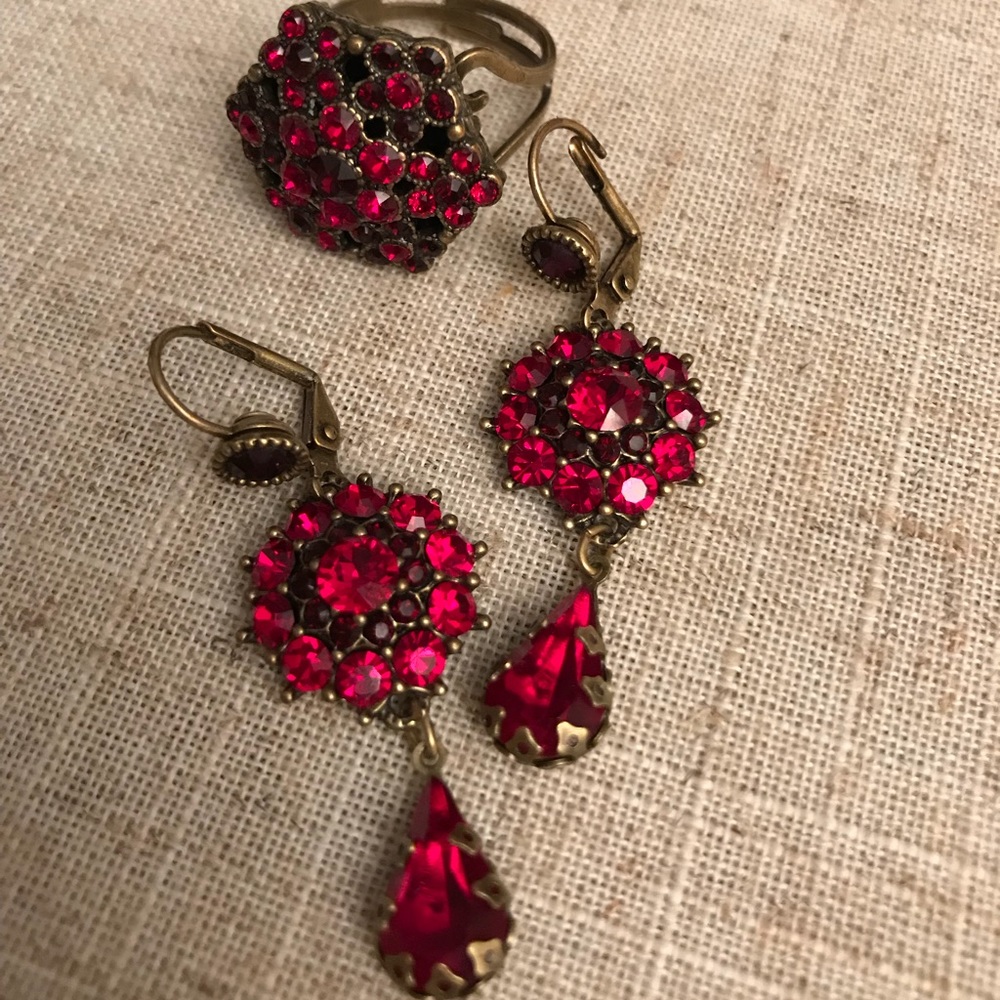 Vintage Swarovski crystals ruby earrings+ring